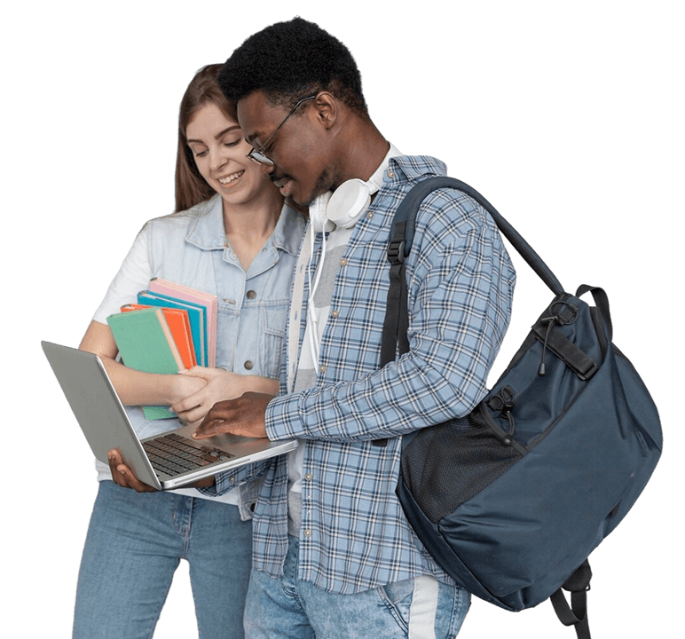 Estudantes utilizando a plataforma educacional da Fundação FAT